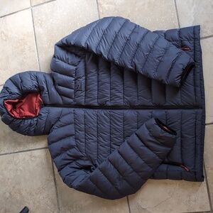 L.L. Bean Men's Gray and Orange Puffer Jacket